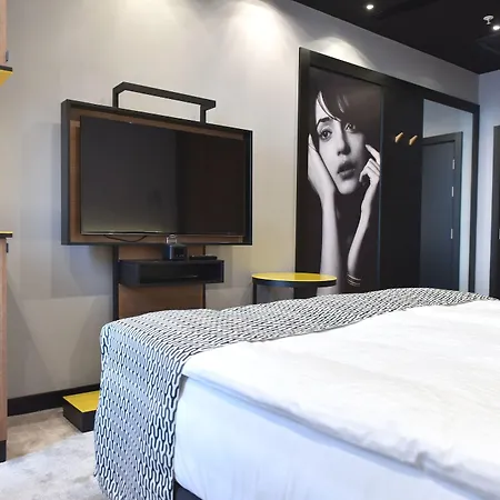 Panoramika Design Hotel 4*