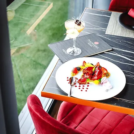 ホテル Panoramika Design