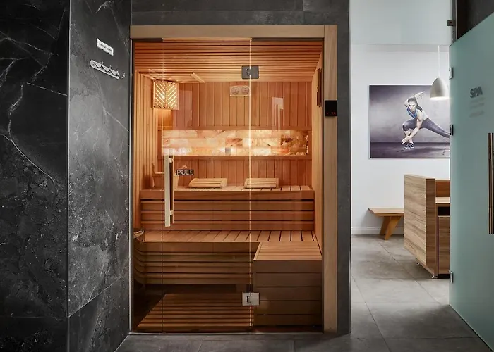 Panoramika Design Hotel 4*