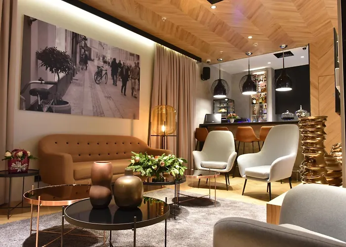 Hotel Panoramika Design 4*